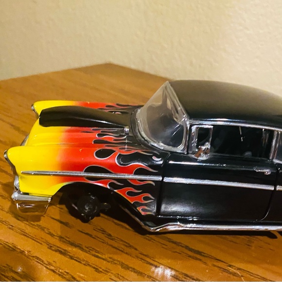 1957 custom Chevy - Picture 5 of 5